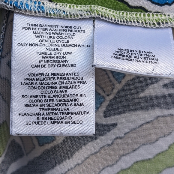 Kasper Flowy Geometric White Blue Green Skirt - Picture 4 of 5